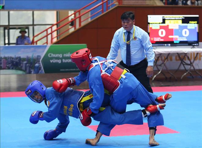 Sport de combat à Montpellier : Ciseau vovinam aux jambes à Montpellier