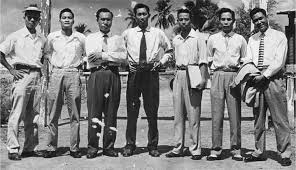 Nguyễn Lộc et ses premiers élèves aux débuts du Vovinam Viet Vo Dao